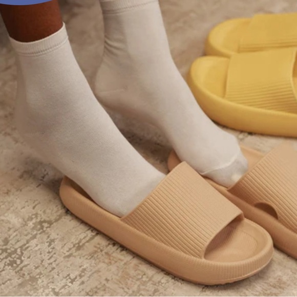 Cloud Slides - Original - Picture 1 of 9